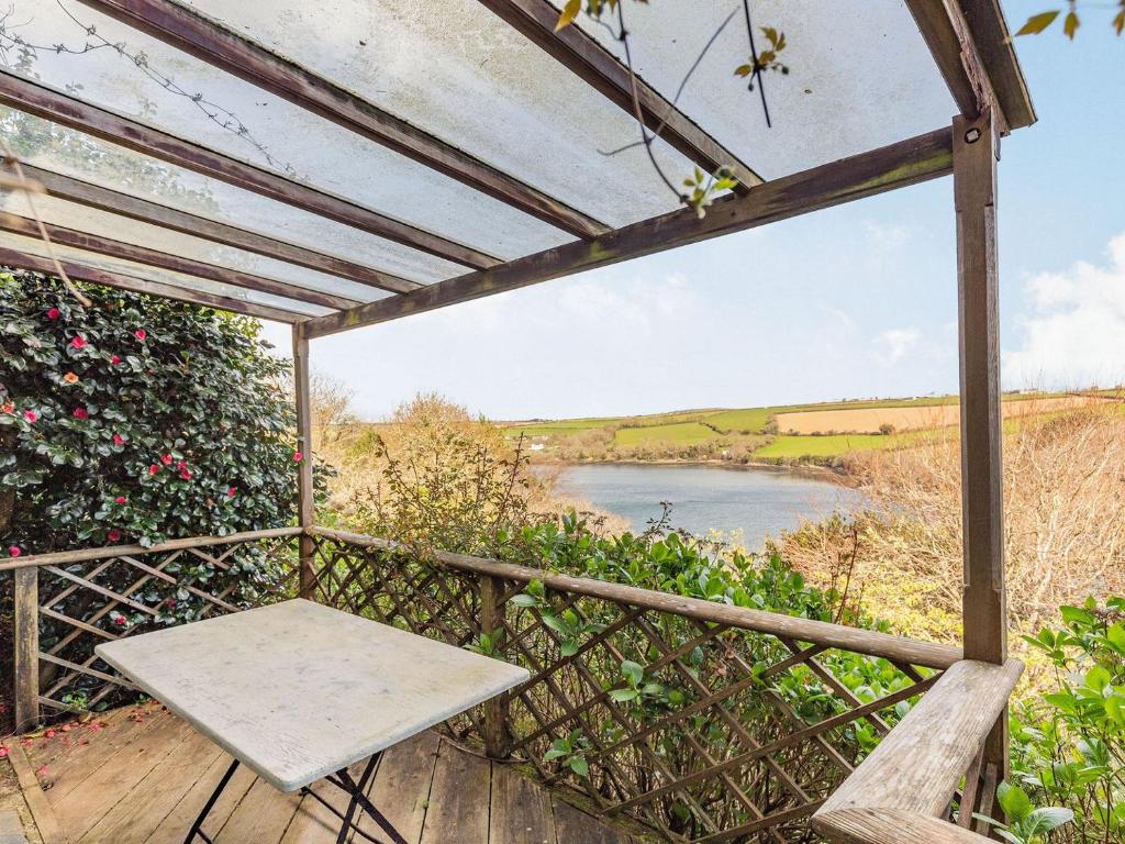Gallery image of The Artisits Retreat - UK38293 in Helford Passage