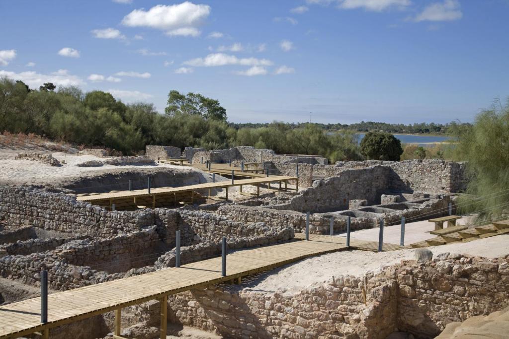 a view of the ruins of the amphitheater at Troia Residence by The Editory - Apartamentos Marina in Troia