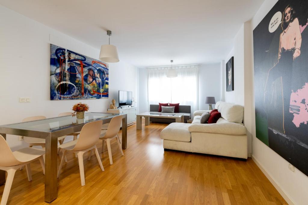 Posedenie v ubytovaní PISO NUEVO EN TRIANA