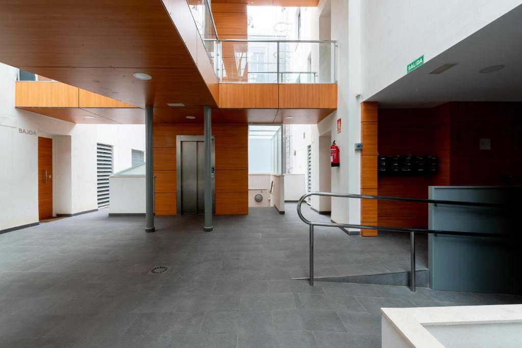 Fotografia z galérie ubytovania PISO NUEVO EN TRIANA v destinácii Seville