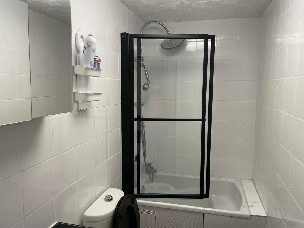 Foto sihtkohas Montataire asuva majutusasutuse CHAMBRE PRIVÉE Numéro 3 dans un Superbe appartement en colocation galeriist