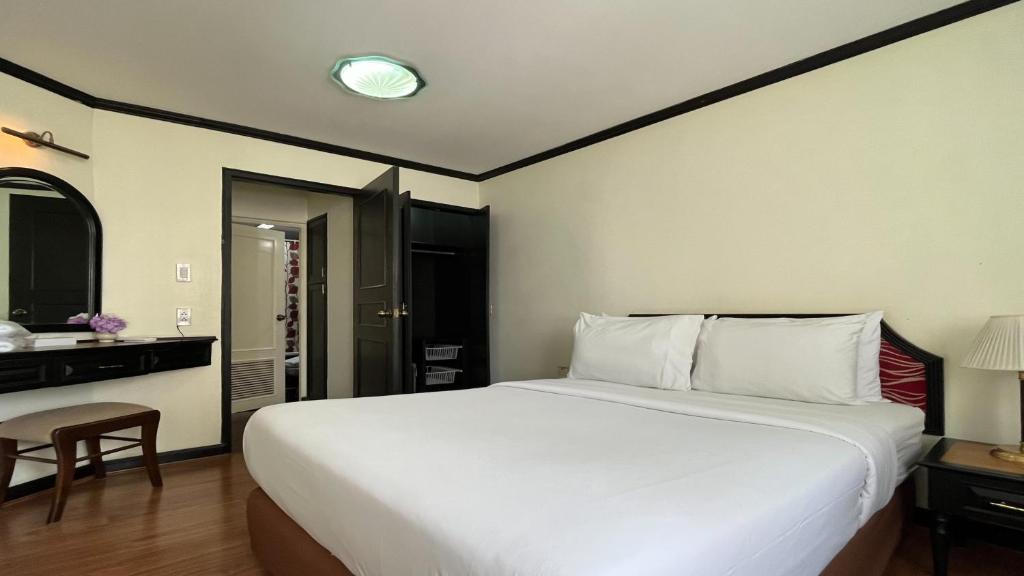 Yellow Ribbon Hills Boutique Suites - Resim 25