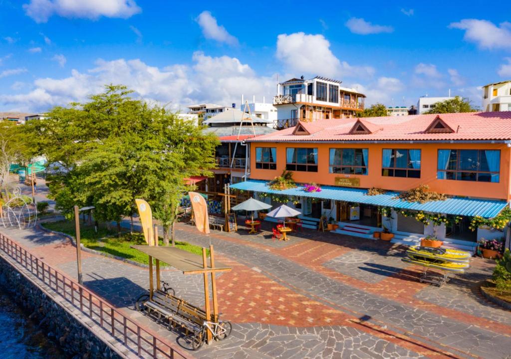 Budova, kde se hotel nachází