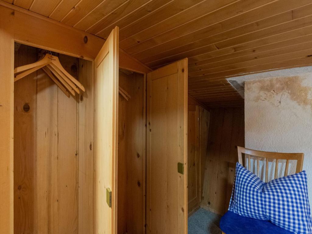 Postel nebo postele na pokoji v ubytování Chalet in Schwarzenberg near Ski Lift