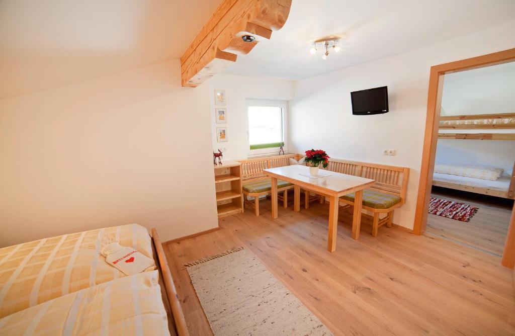 Postel nebo postele na pokoji v ubytování B&B Landhaus Vierthaler