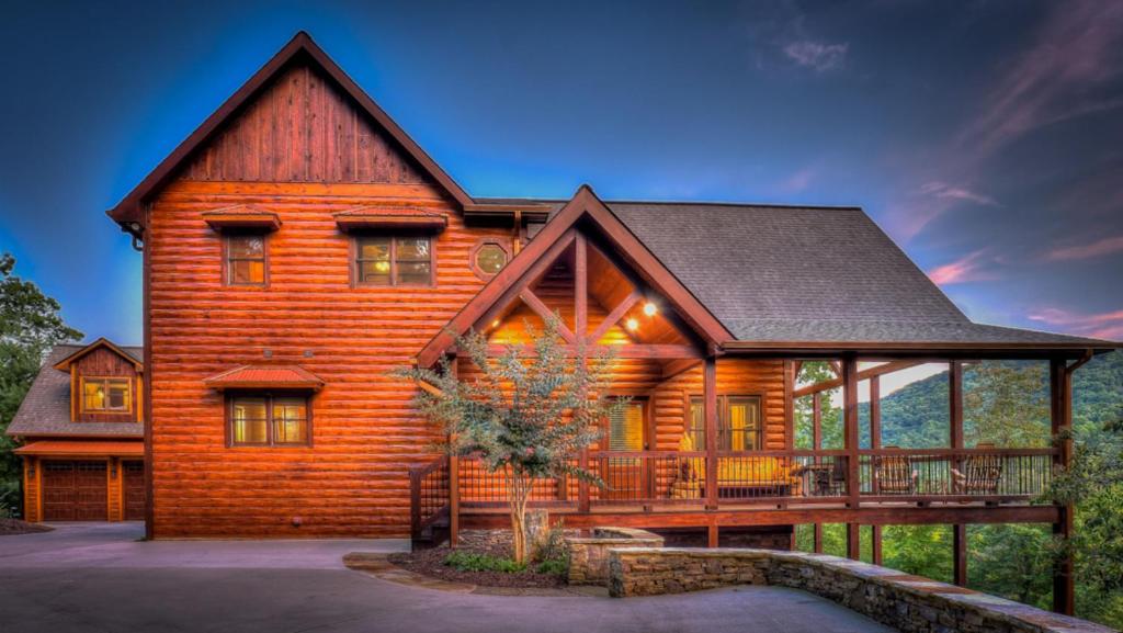 Wolf Branch Retreat, Cherry Log (updated prices 2024)