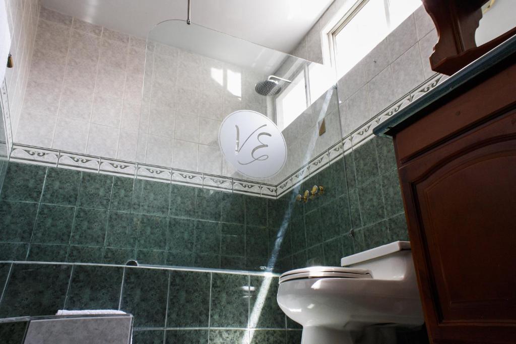 Koupelna v ubytování Villa Emilia Hostal
