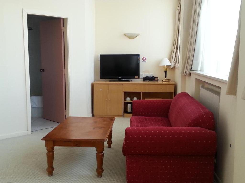 Riddiford Hotel - Resim 17