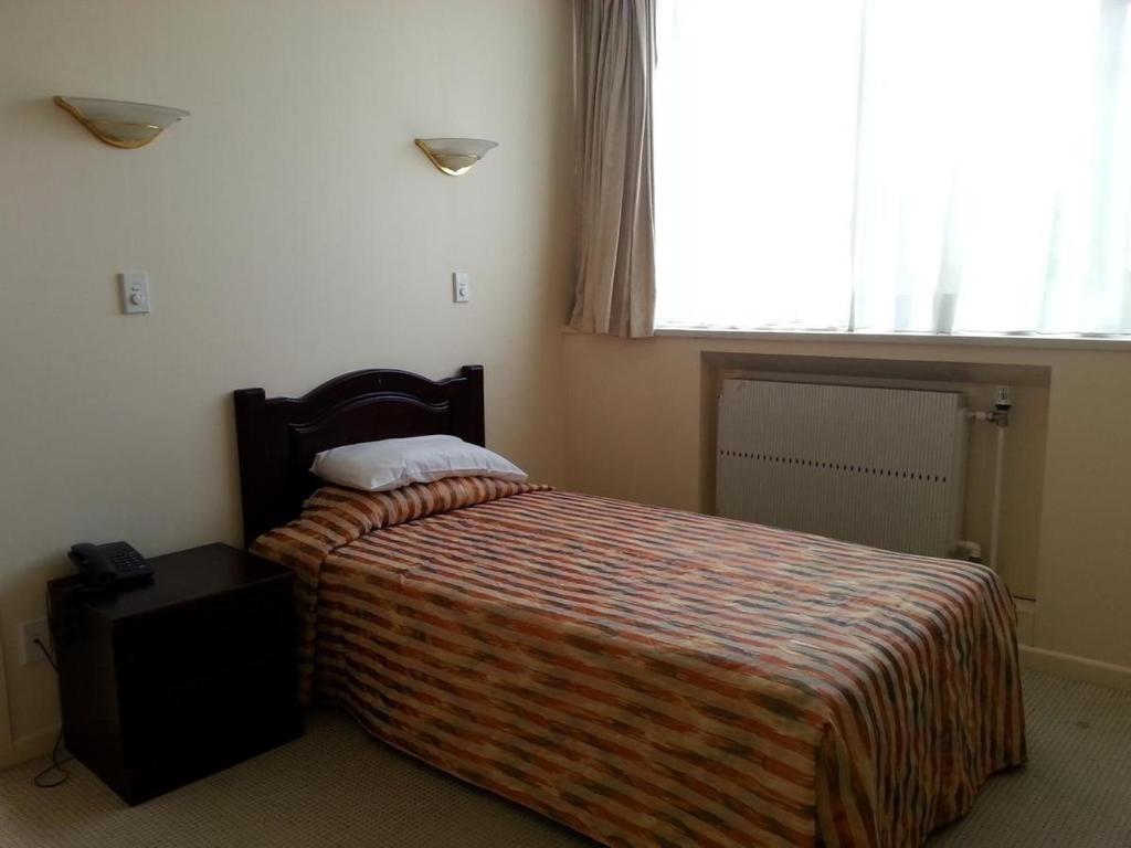 Riddiford Hotel - Resim 8