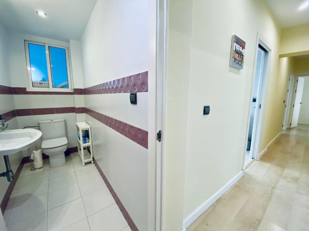 Kúpeľňa v ubytovaní Bright Beach House Grupo AC Gestion