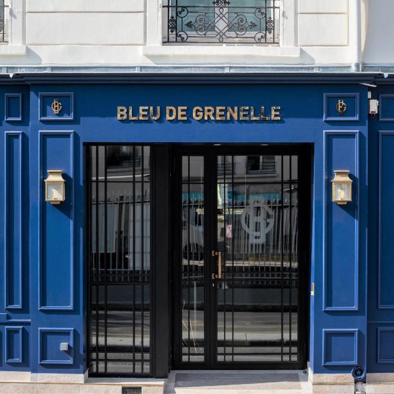 Bleu de Grenelle, our 4-star boutique hotel in Paris 15