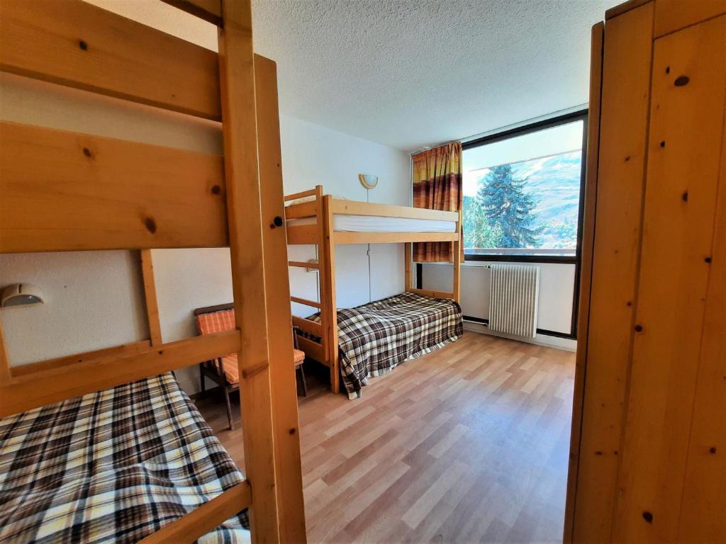 Appartement Les Menuires, 2 pi&egrave;ces, 6 personnes - FR-1-452-211&#x306B;&#x3042;&#x308B;&#x4E8C;&#x6BB5;&#x30D9;&#x30C3;&#x30C9;