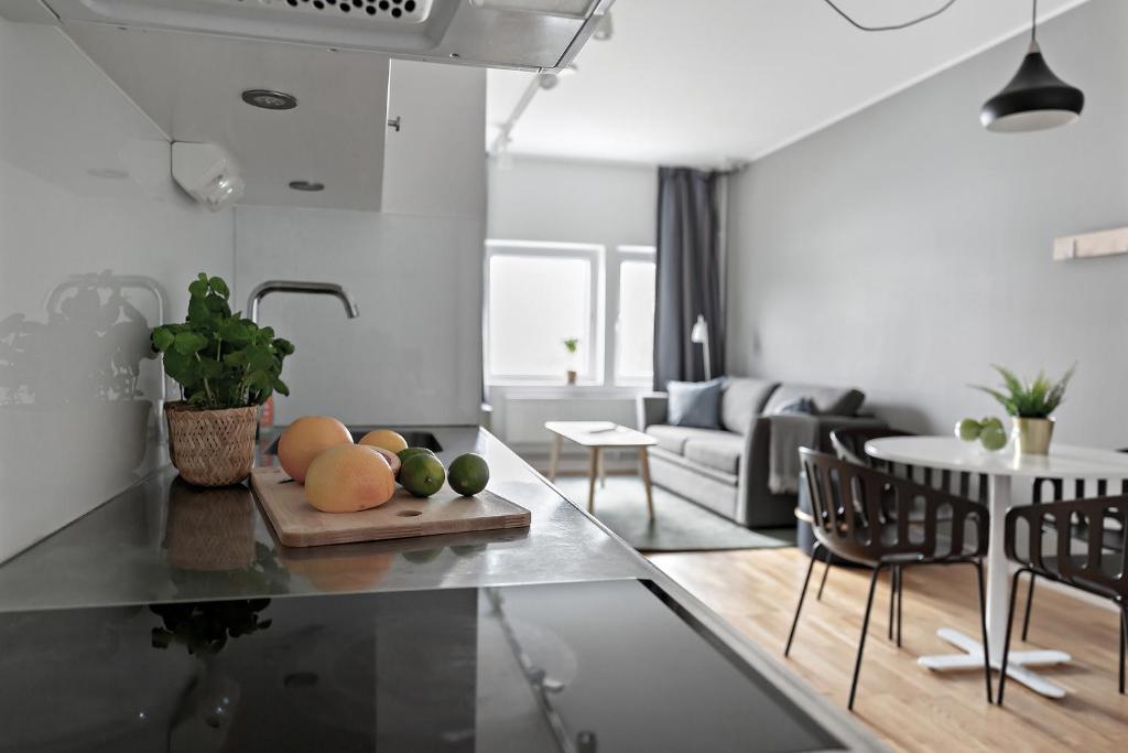 Forenom Hotels & Apartments Kista - Resim 35