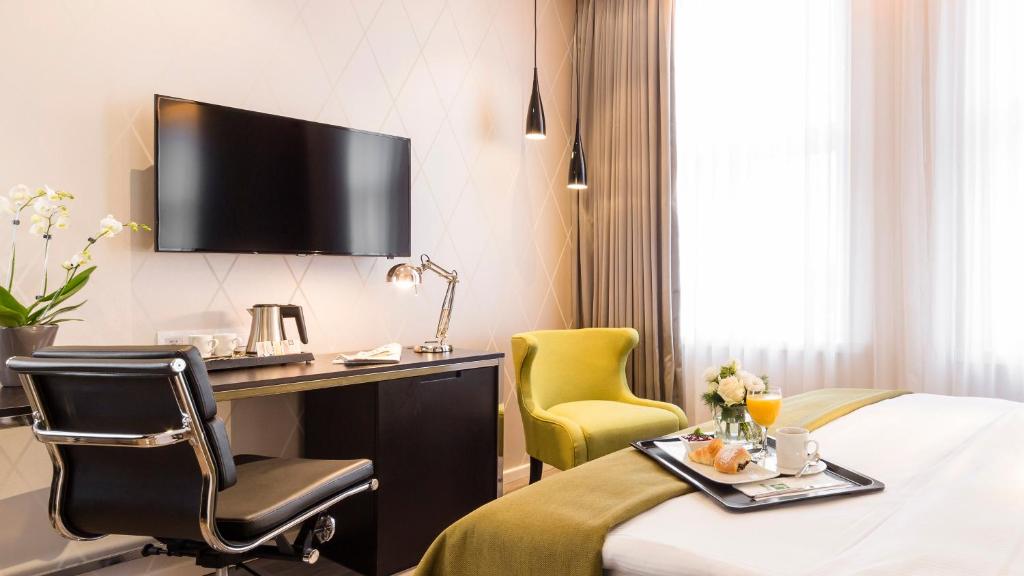 Holiday Inn Dresden - Am Zwinger by IHG - Resim 45