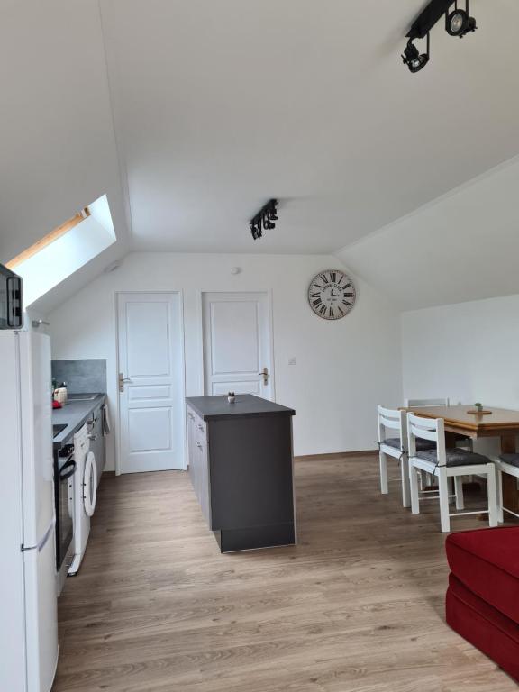 Gîte de la Gourgeonne - One-Bedroom Apartment