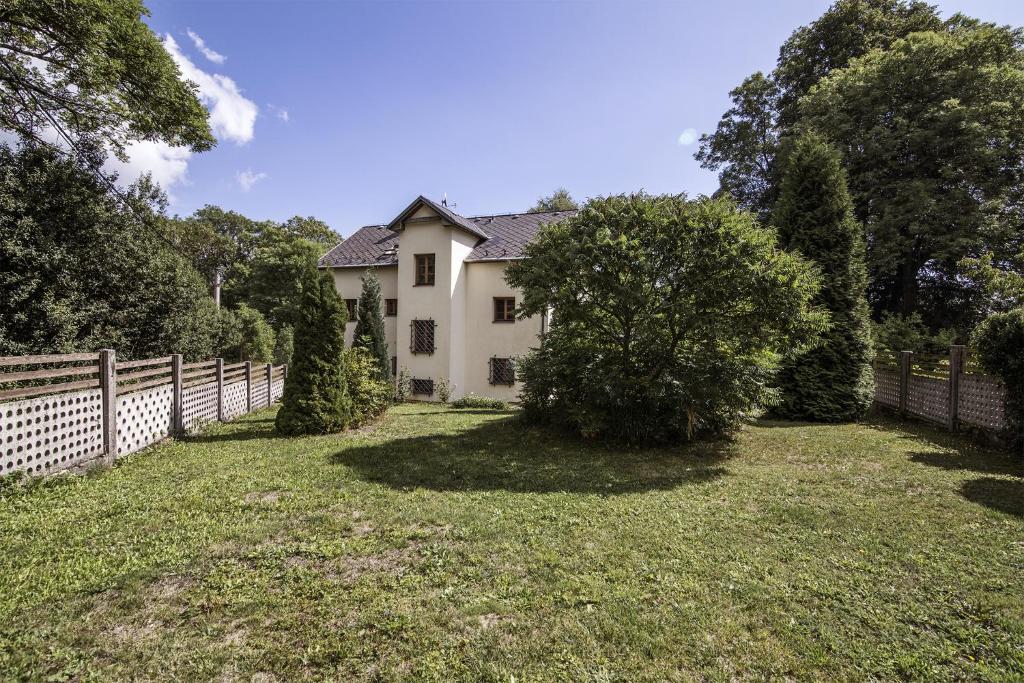 Penzion Linden - Villa Avec Vue Sur Le Jardin