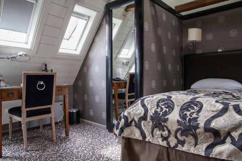 
Standard Double Room
