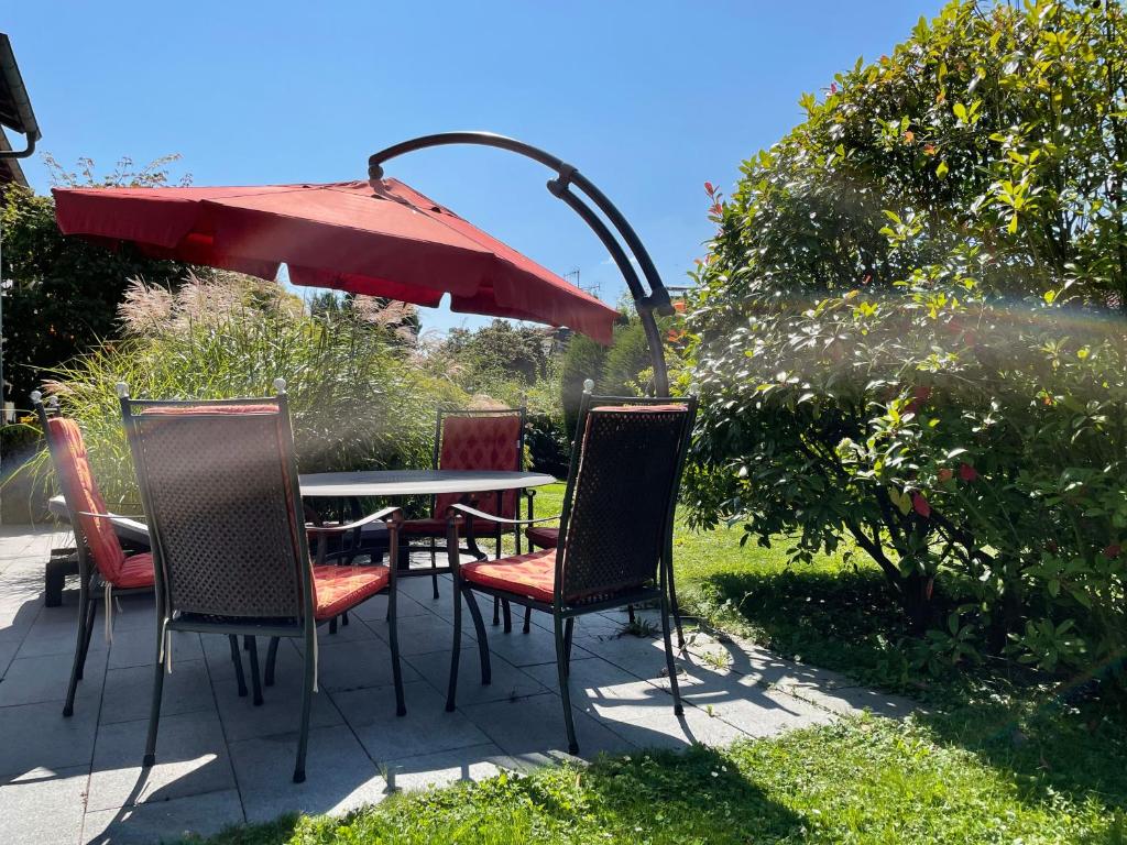 Ferienwohnung mit Terrasse und Garten in Seenähe - Apartamento Con Terraza