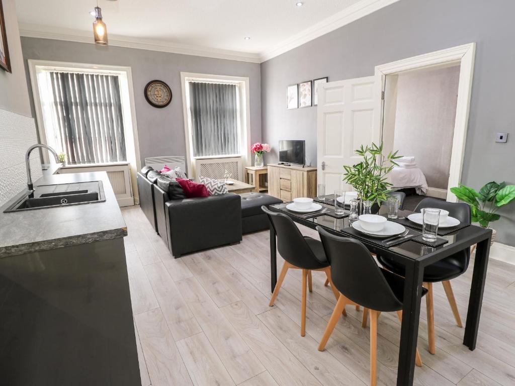 10, St John's North Apartments, Wakefield (updated prices 2024)