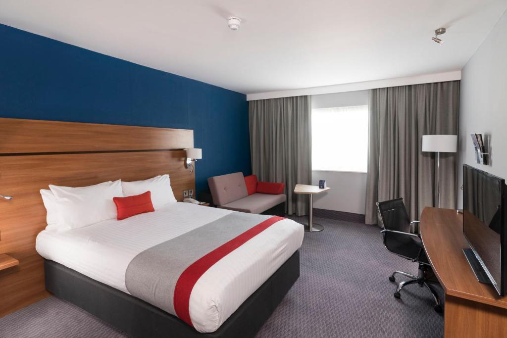 
Standard Double Room with Free Hot Breakfast
