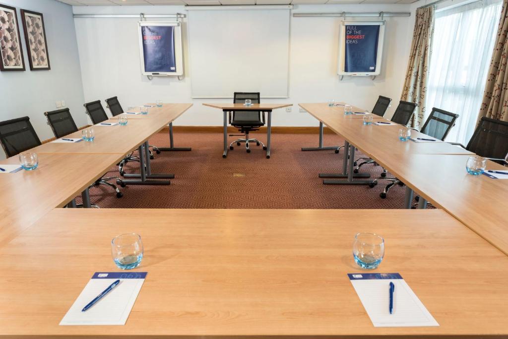 Holiday Inn Express Birmingham Star City by IHG - Resim 30