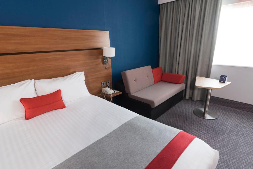 Holiday Inn Express Birmingham Star City by IHG - Resim 11