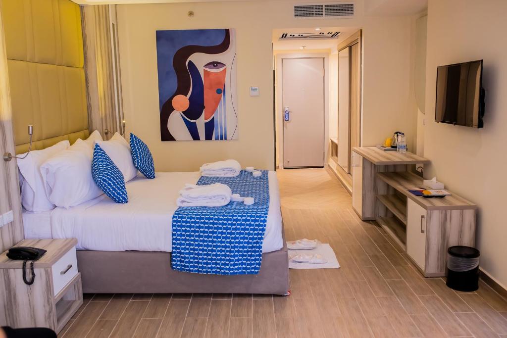 Bellagio Beach Resort & Spa - 12