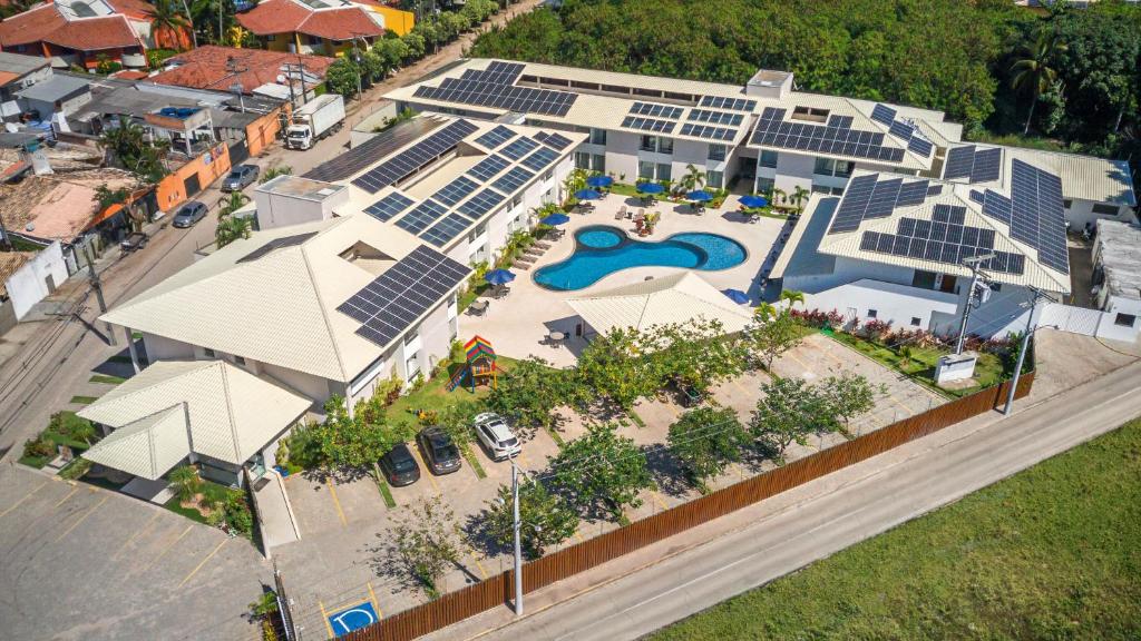 Bazén v ubytování SunBahia Praia Hotel nebo v jeho okolí