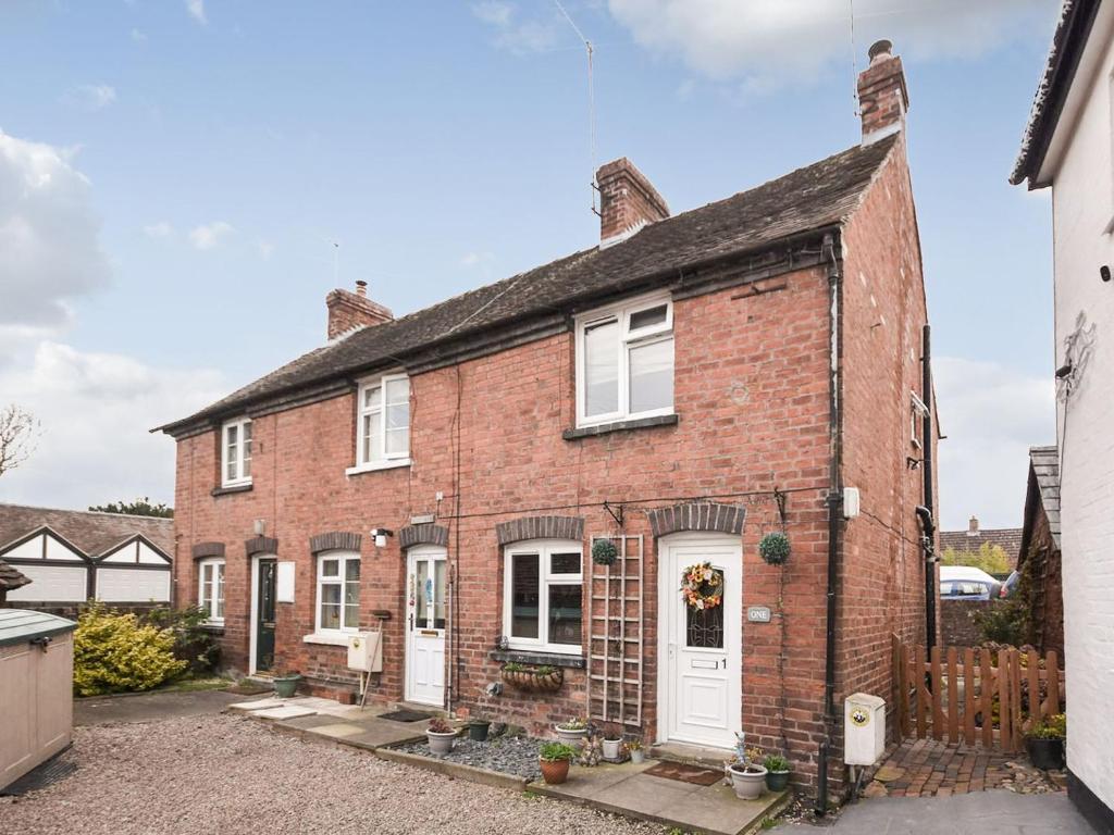 Star Yard, Tenbury Updated 2023 Prices