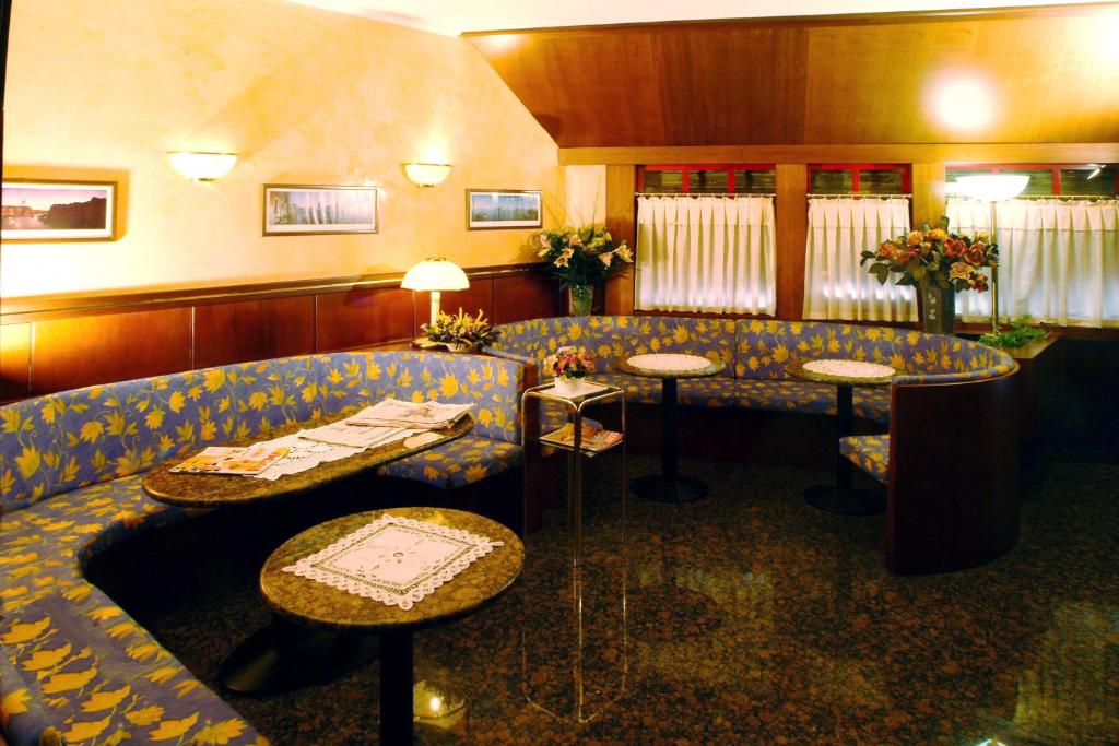 Posezení v ubytování Hotel Roma