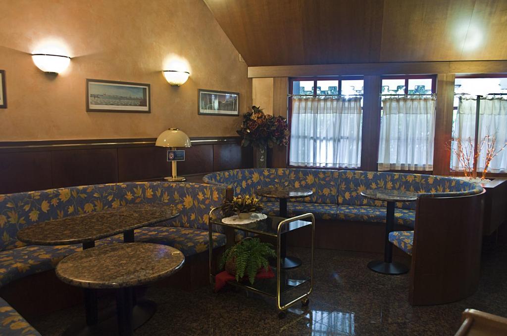 Posezení v ubytování Hotel Roma