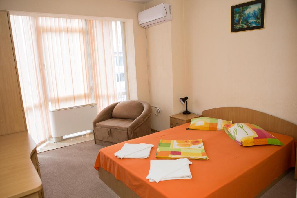 Postel nebo postele na pokoji v ubytování Hotel Deva