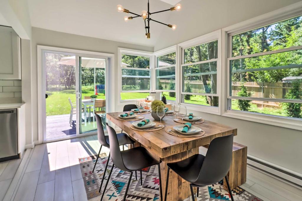 Imagen de la galería de Game Room, Community Beach Pocono Home!, en Albrightsville