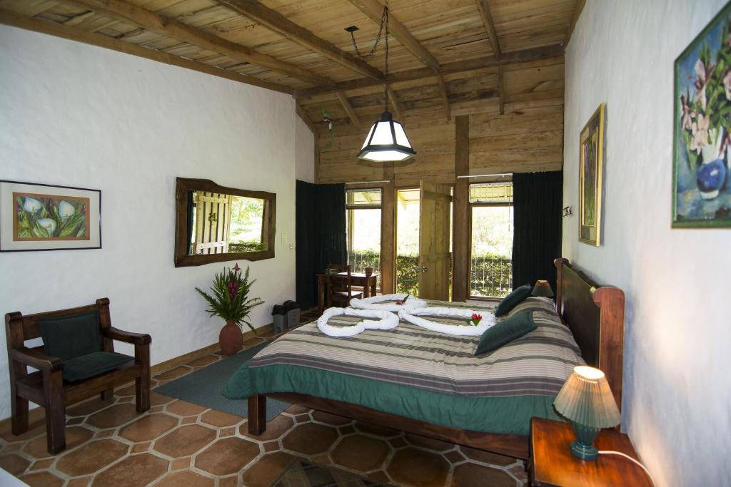 Bosque de Paz Reserva Biologica - Junior Suite Met Uitzicht Op De Bergen