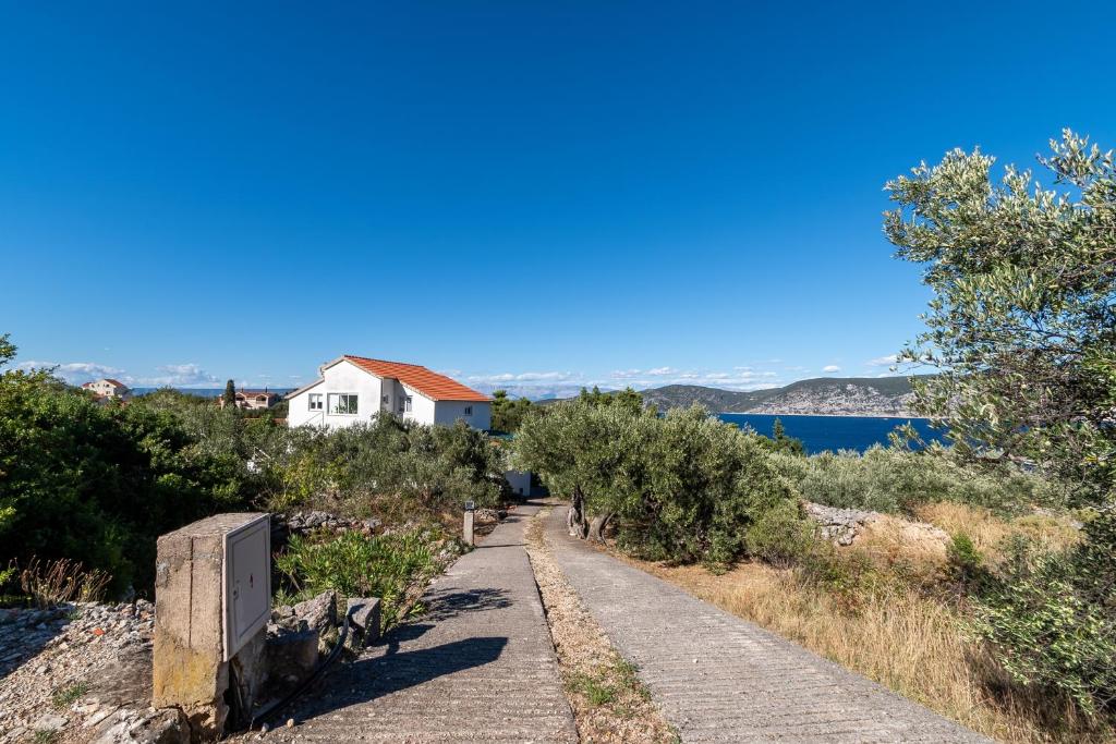 Příroda nedaleko apartmánu