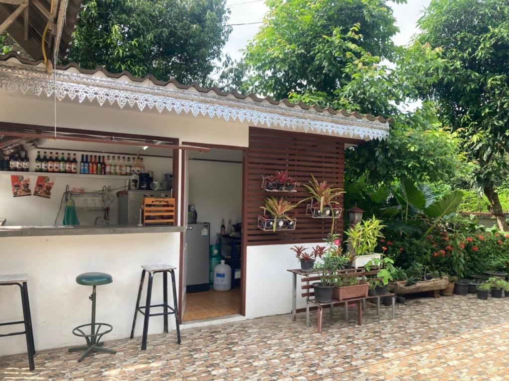 Zahrada ubytování Pimpa House พิมพาเฮาส์