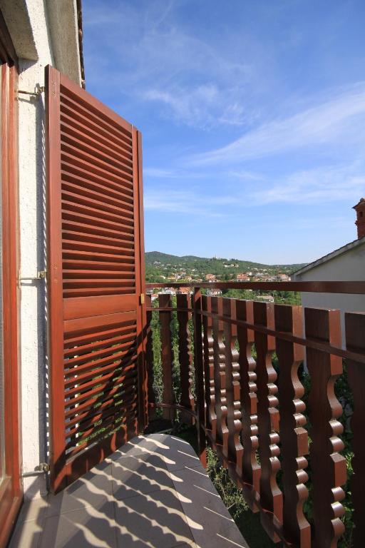 Balkón nebo terasa v ubytování Apartments for families with children Opatija - Pobri, Opatija - 7890