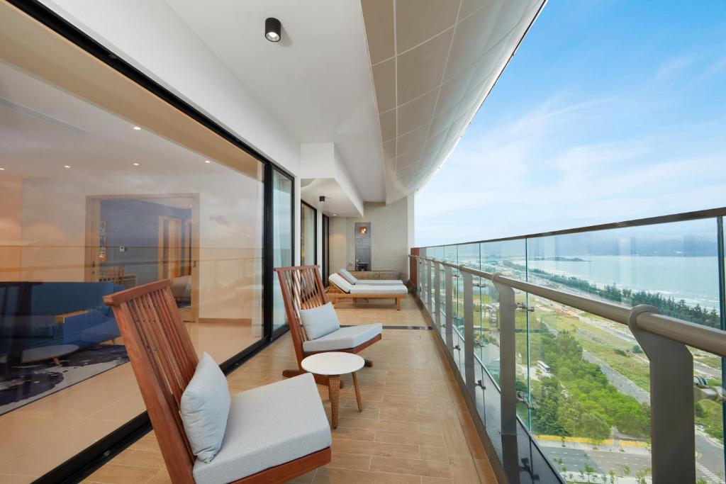 Special Offer - Ambassador Suite with Ocean View - Onsen & Water Park Inclusive