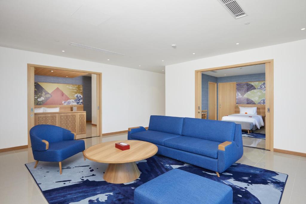 Special Offer - Ambassador Suite with Ocean View - Onsen & Water Park Inclusive