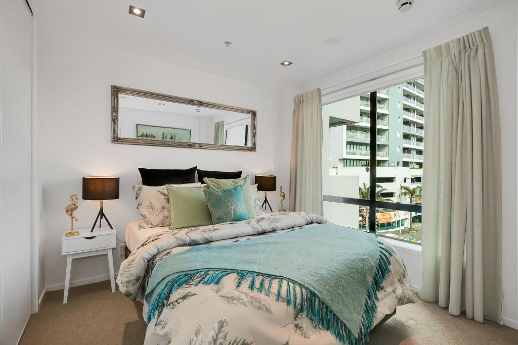 Dockside Deluxe + CP!, Auckland (updated prices 2024)