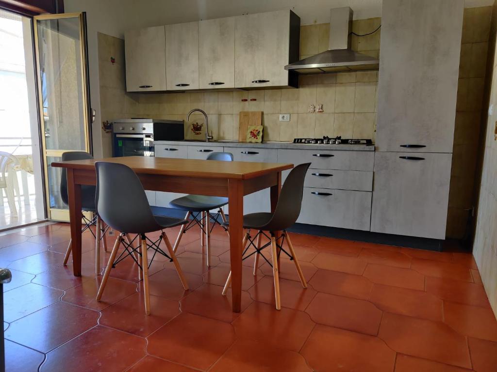 30 passi dal mare - Housity