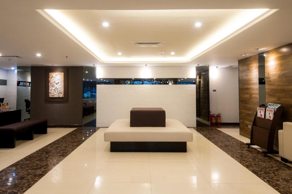 Posezení v ubytování Sakura Hotel