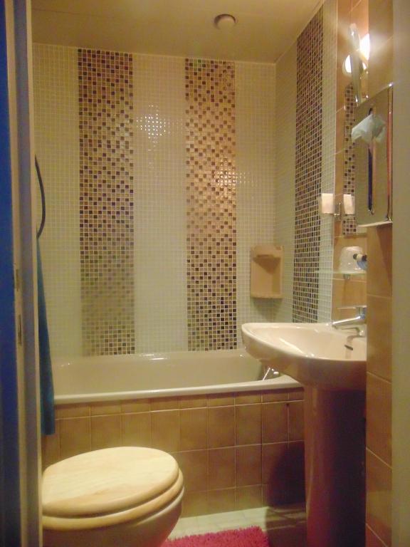 Hôtel Paris Voltaire - Resim 24