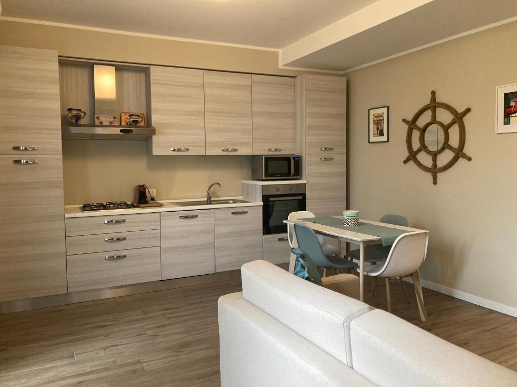 Kuchyň nebo kuchyňský kout v ubytování SilverHome