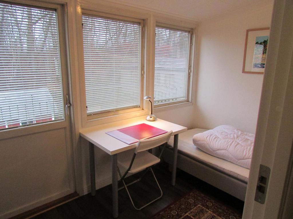 Postel nebo postele na pokoji v ubytování Hallandsåsen Hostel