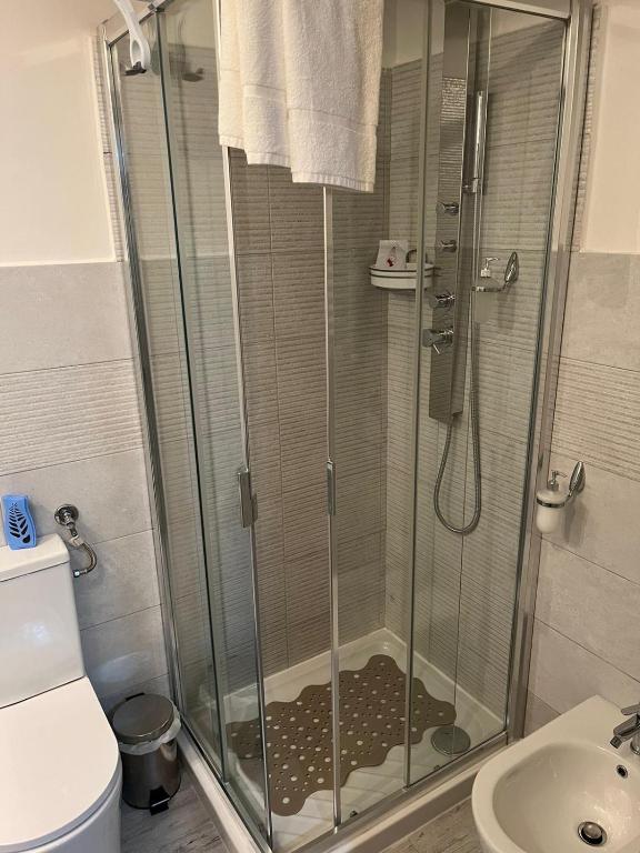 Kúpeľňa v ubytovaní Appartamento Centro Storico Fondi