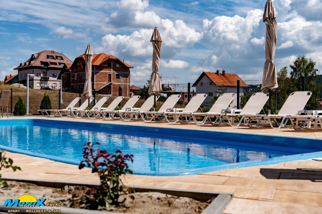 Bazén v ubytování Monix Palace Zlatibor nebo v jeho okolí
