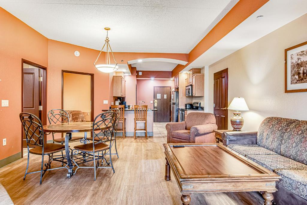 a living room with a couch and a table at Chula Vista Condo Unit 2645 in Wisconsin Dells