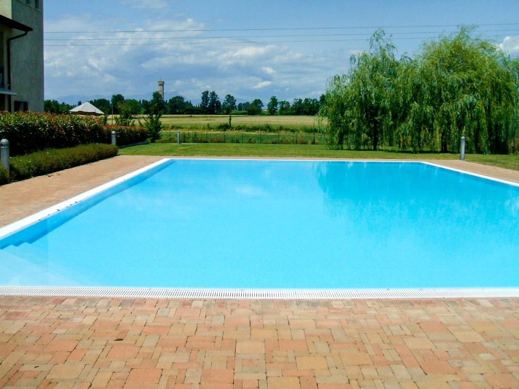 Bazén v ubytovaní Zappello Holiday alebo v jeho blízkosti