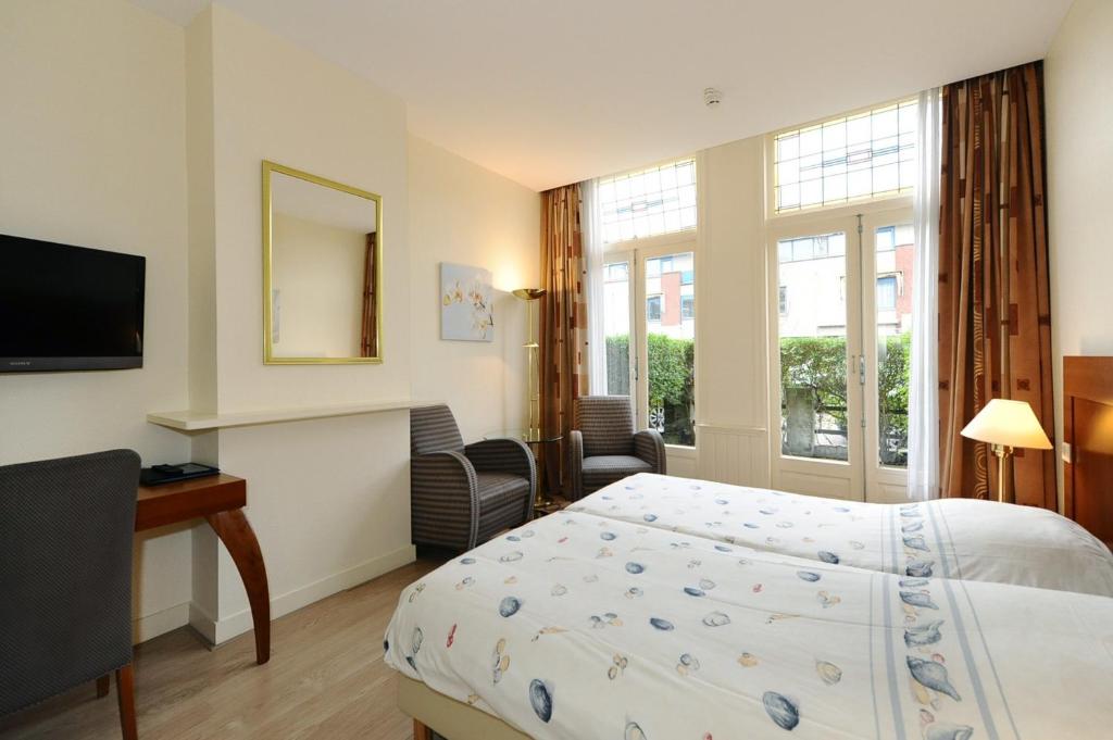 
Twin Room with Terrace
